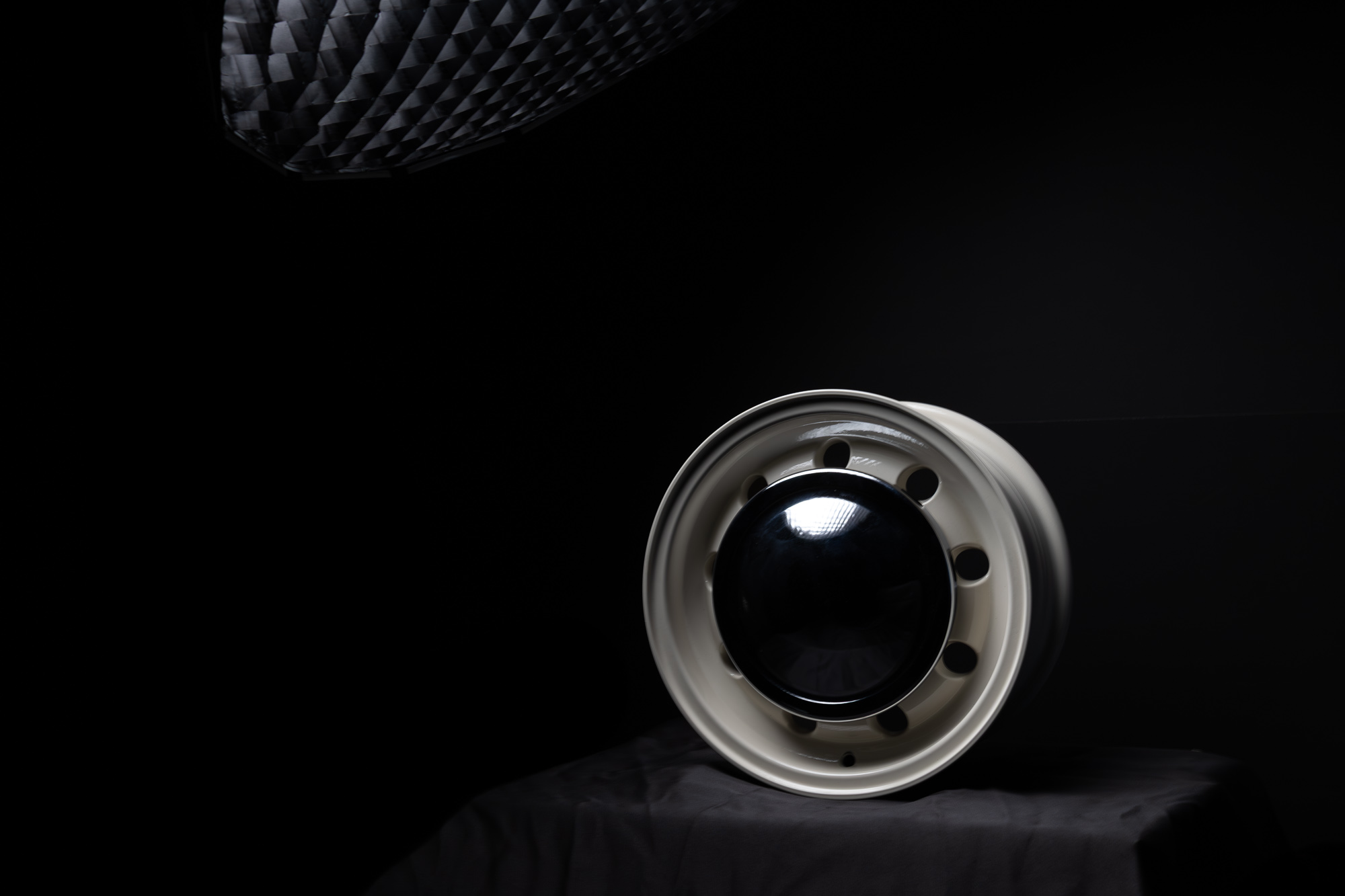 Wheel rim studio